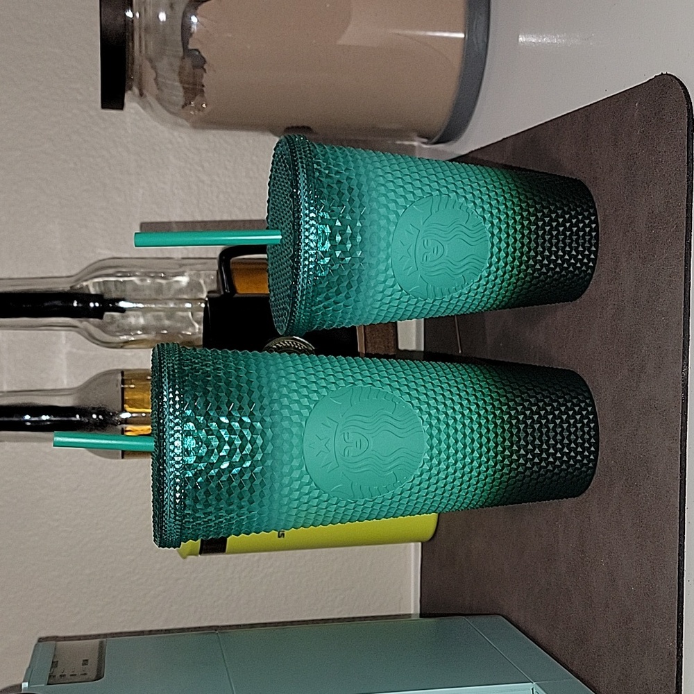 Studded Starbucks Tumbler Set